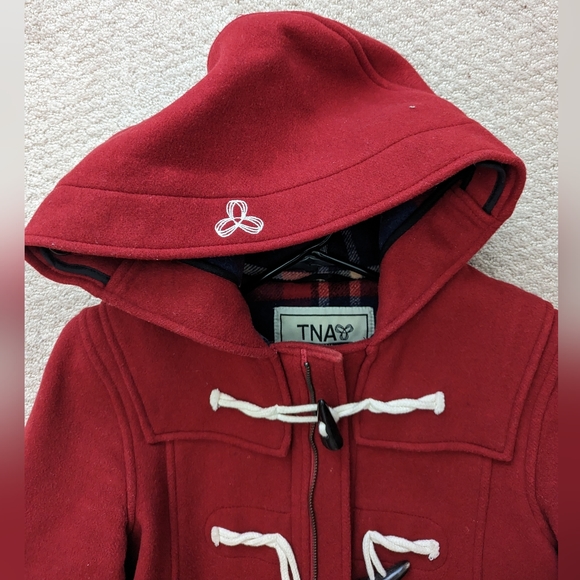 TNA red thick coat - Picture 3 of 4